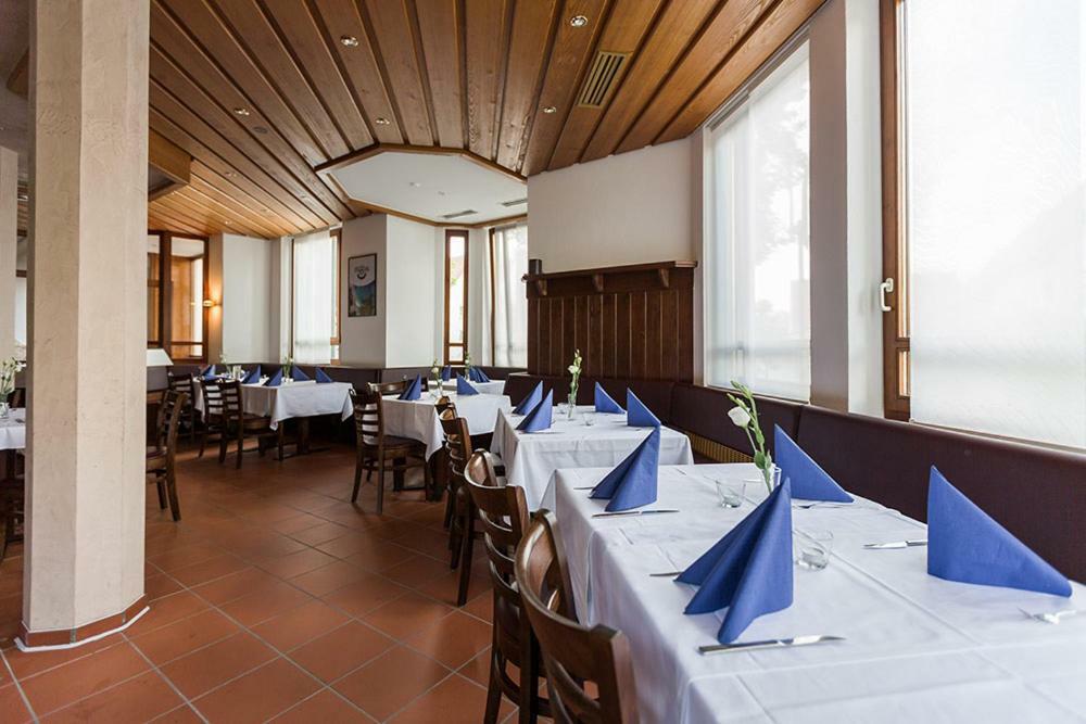 Ristorante Mare Blu Hotel Bisingen Екстериор снимка